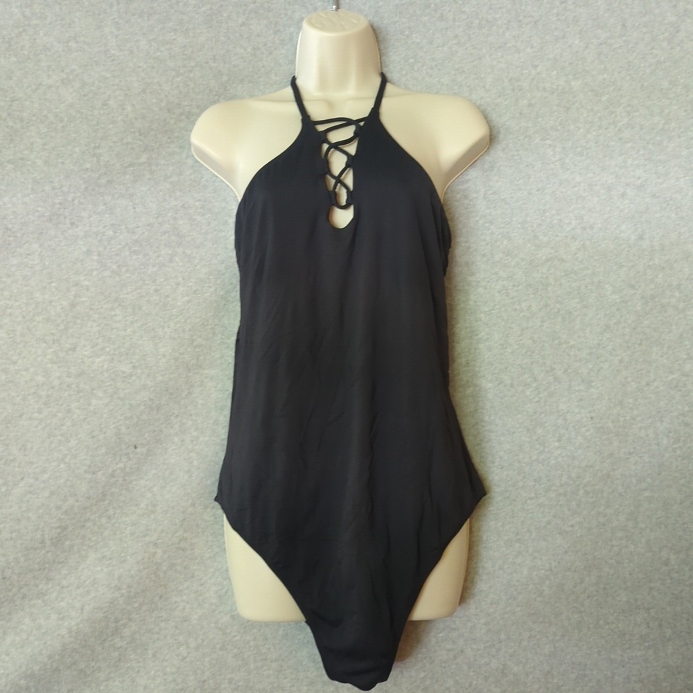 Leilani Black Halter One Piece Swimsuit‎ Criss Cross Detail Size 16